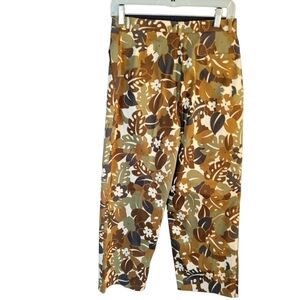 WilliSmith Stretch Capri Floral Print Pants 8 Brown Green